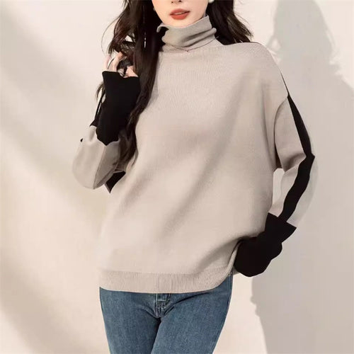 Sweatshirt oversized pour femmes avec col montant moderne et accents de manches contrastants Chic & Stil