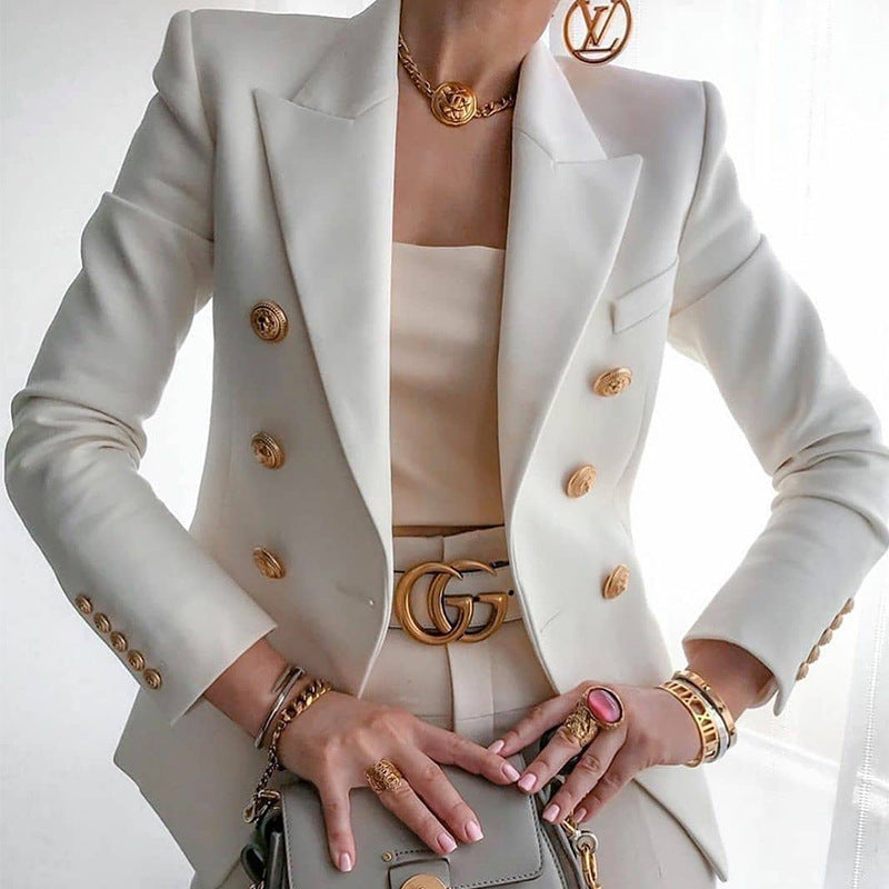 Women Elegant double-breasted jacket with fitted cut Lune London