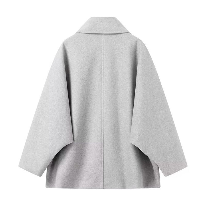 Casual transition jacket for ladies with oversized cut and practical pockets Lune London