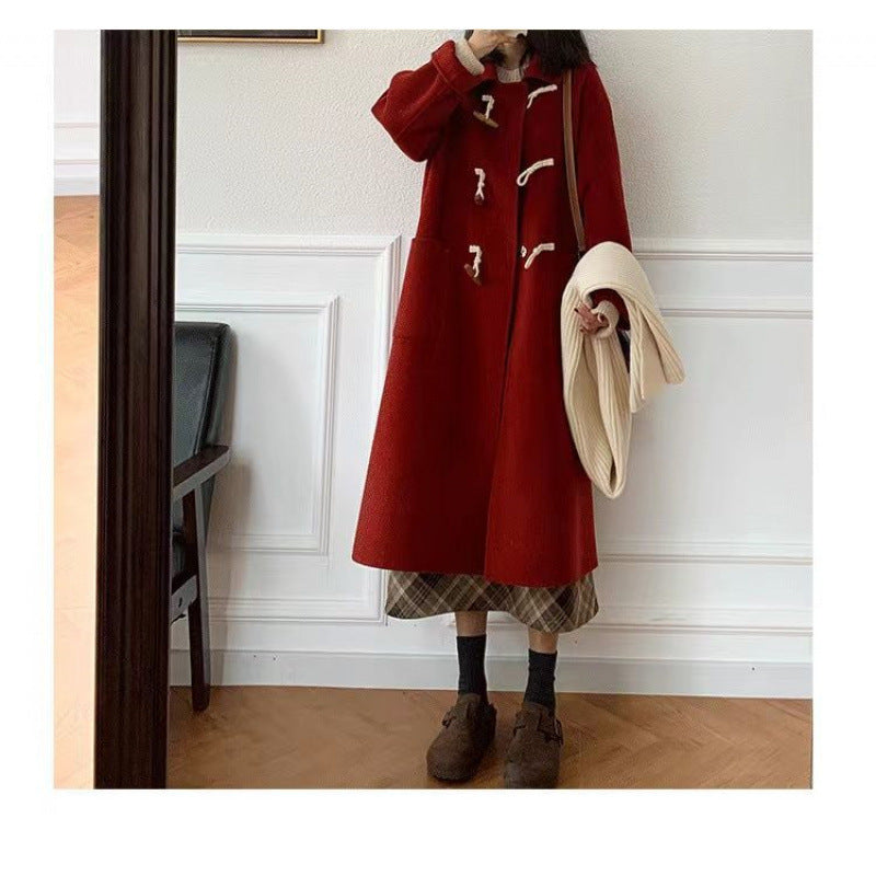 Women's Duffle Coat with Practical Pockets and Decorative Wooden Toggle Buttons Chic & Stil