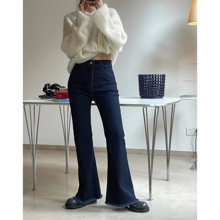 Ladies High-Waist Flared Jeans with Light Bootcut and Frayed Hem Amarae
