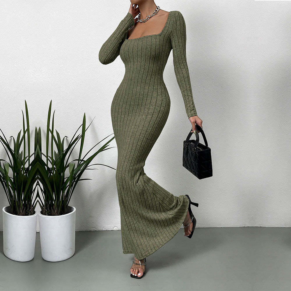 Robe maxi à manches longues pour femmes dans un design côtelé élégant Chic & Stil