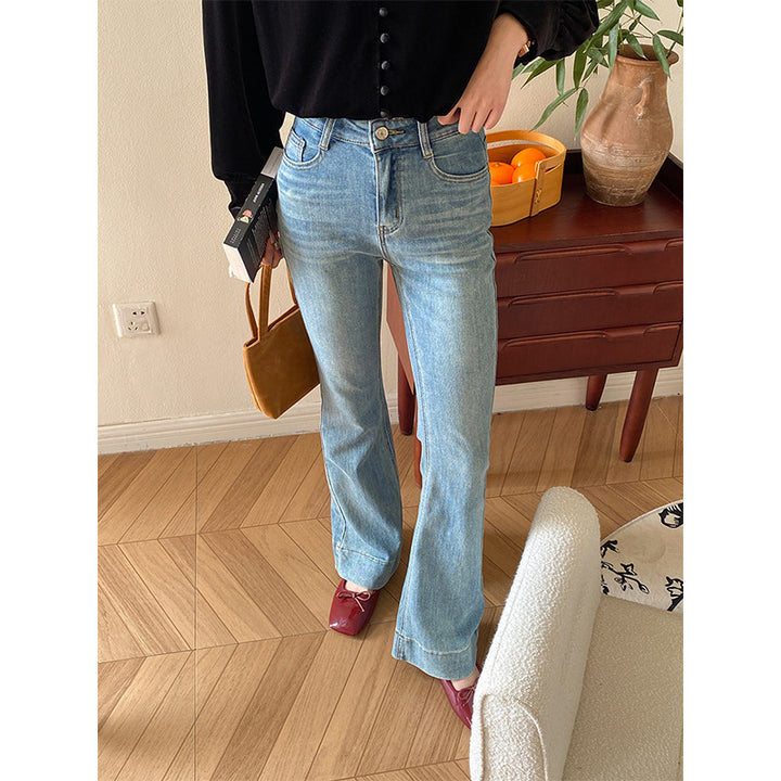 Ladies elegant velvet blouse with high button placket Chic & Stil