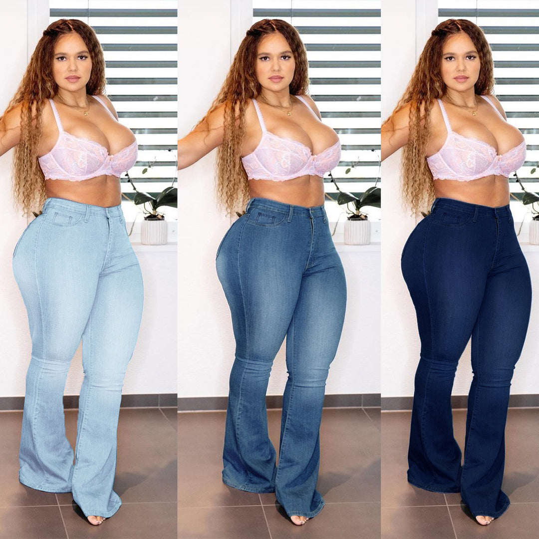 Ladies High-Waist Flared Jeans in figure-enhancing Curvy Cut Amarae