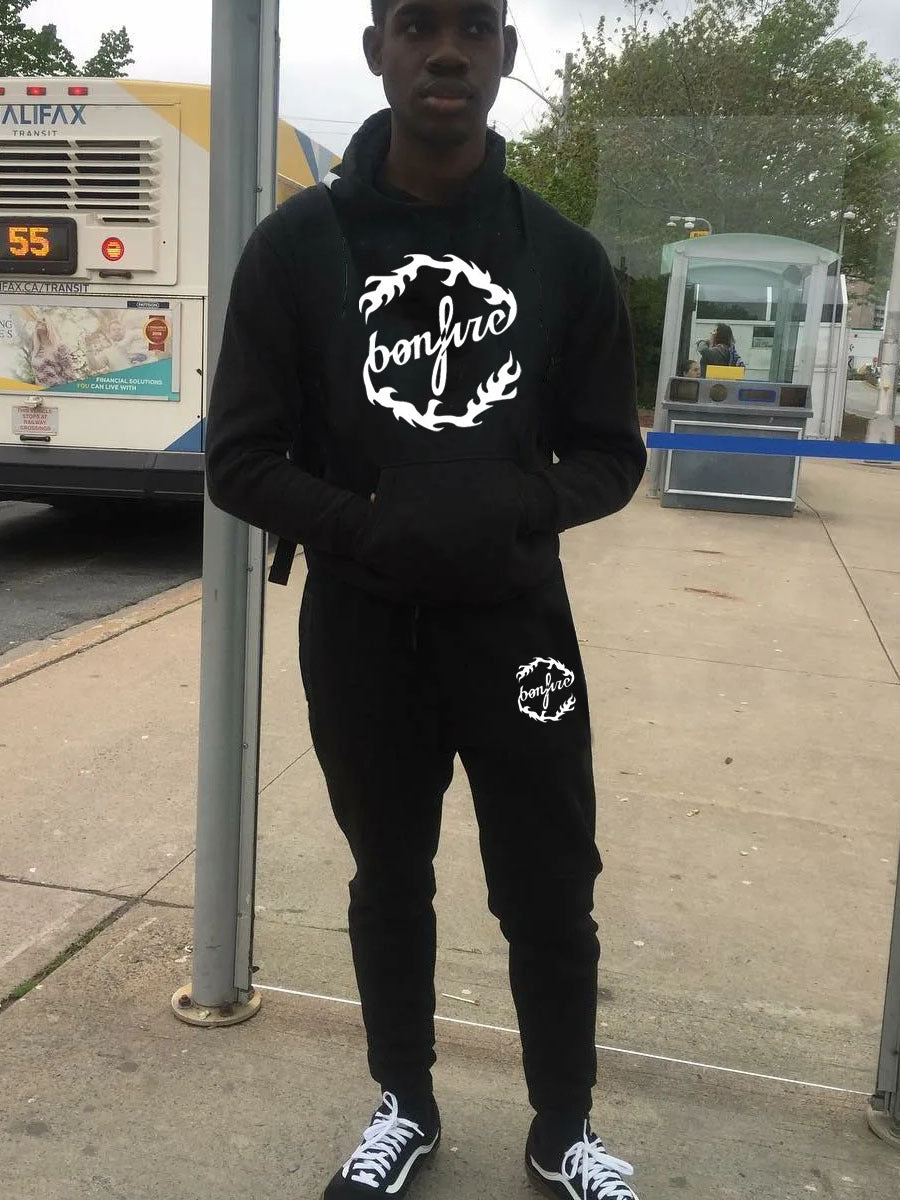 Women's hoodie and jogger set with modern logo Lune London