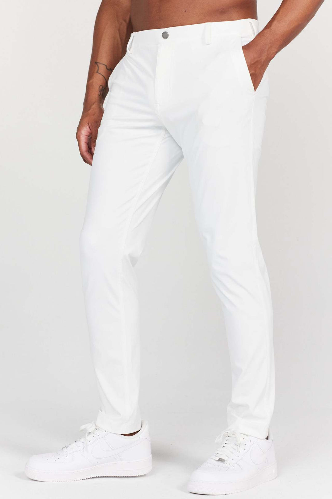 Light and comfortable leisure pants for men Lune London