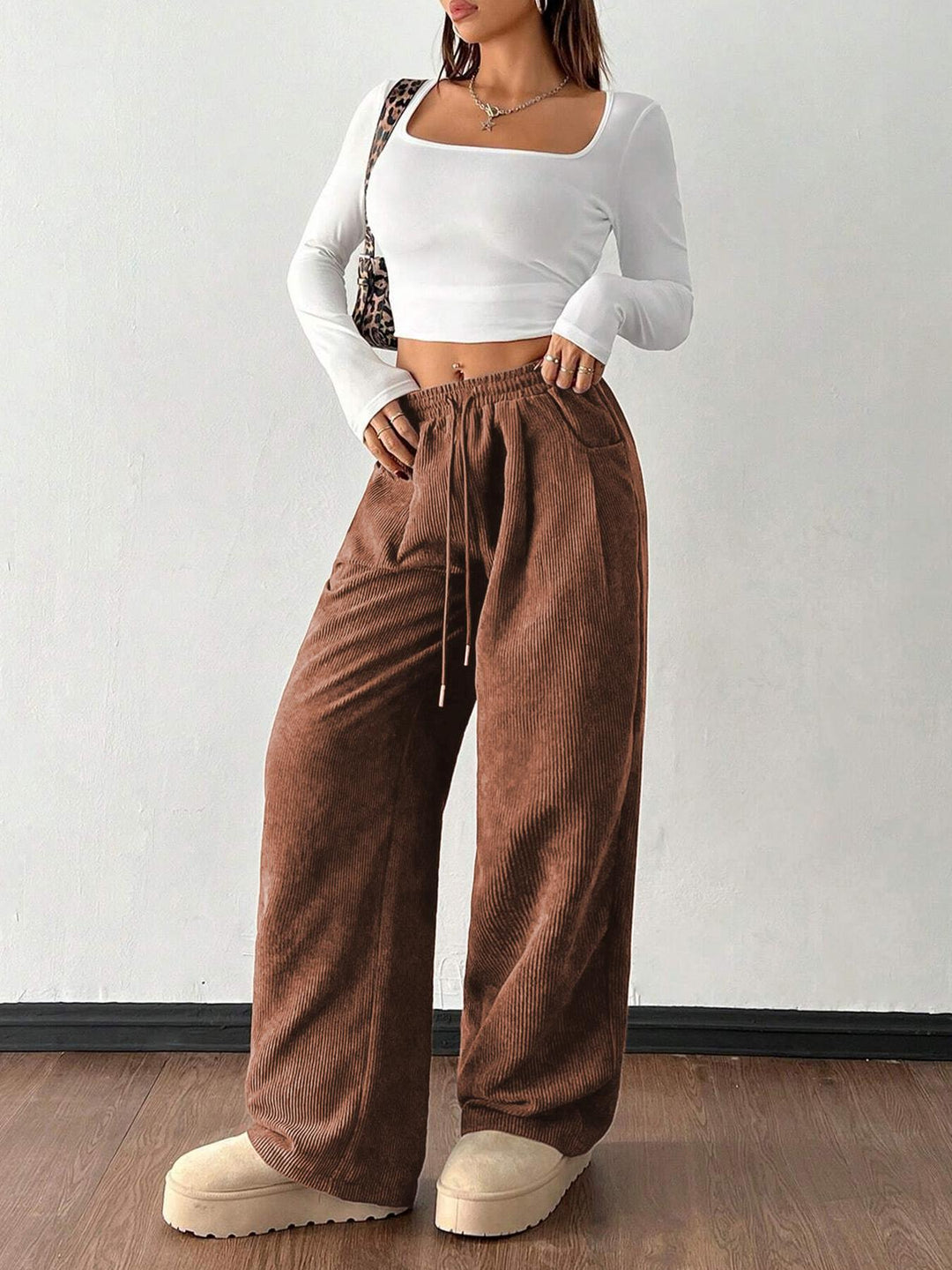 Ladies cord pants with wide leg, elastic waistband and drawstring Amarae