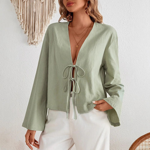 Casual floral T-shirt for women with plunging V-neck and drawstring Amarae