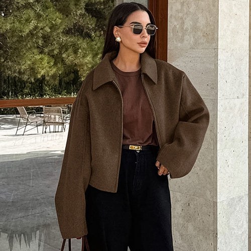 Cropped polyester jacket for ladies in modern chic style