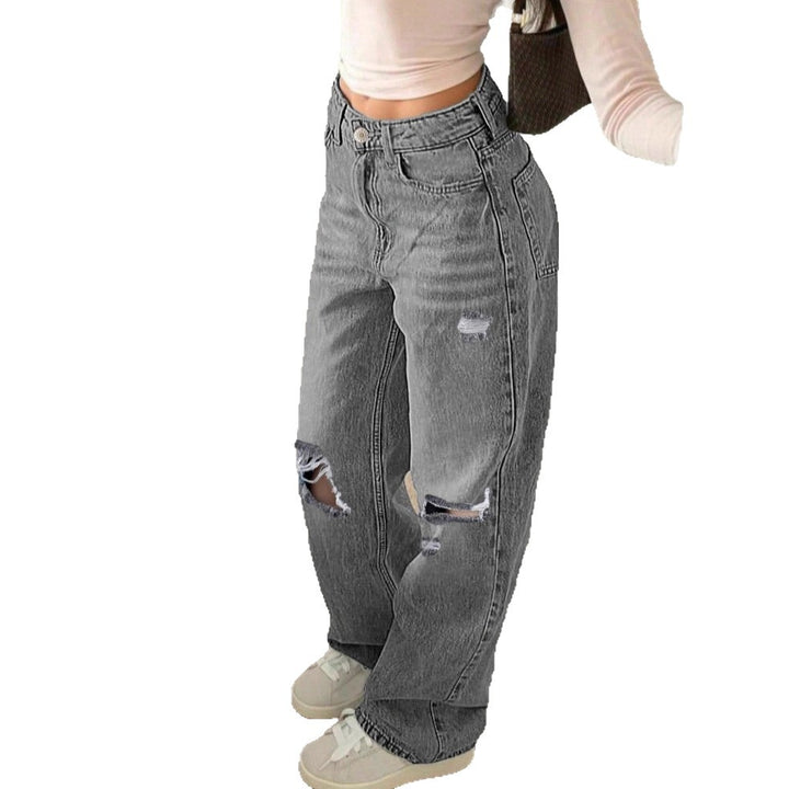 Women's High-Waisted Loose Destroyed Jeans with Straight Leg Amarae
