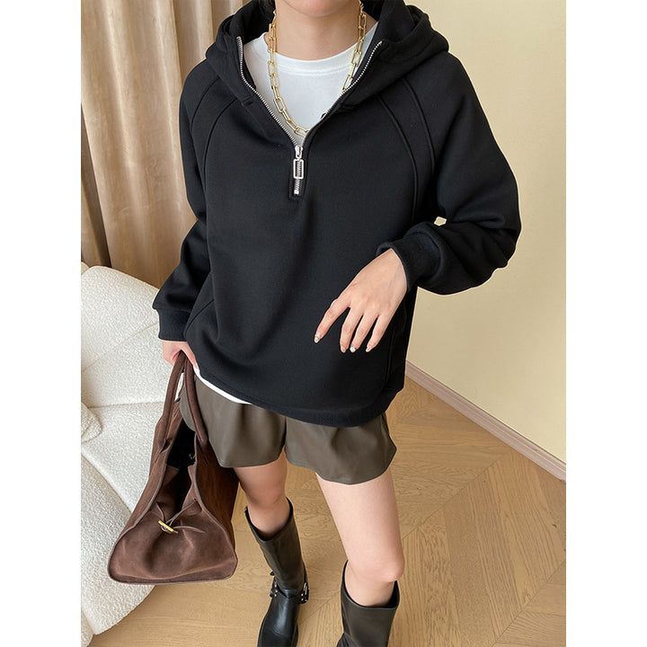 Women's Comfortable Hoodie with Half-Zip Chic & Stil