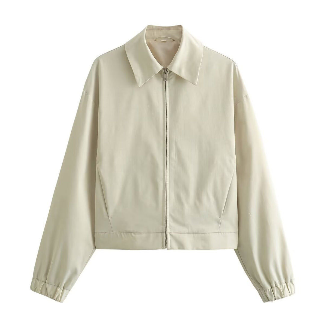 Women's transitional jacket with a modern cut and practical pockets Lune London