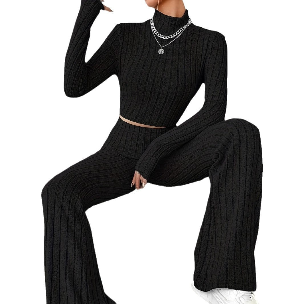 Elegant knit set for women with a high cut and a structured design Lune London