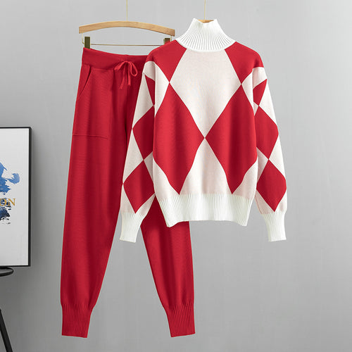 Knit set for women with a modern diamond pattern and a high collar Amarae