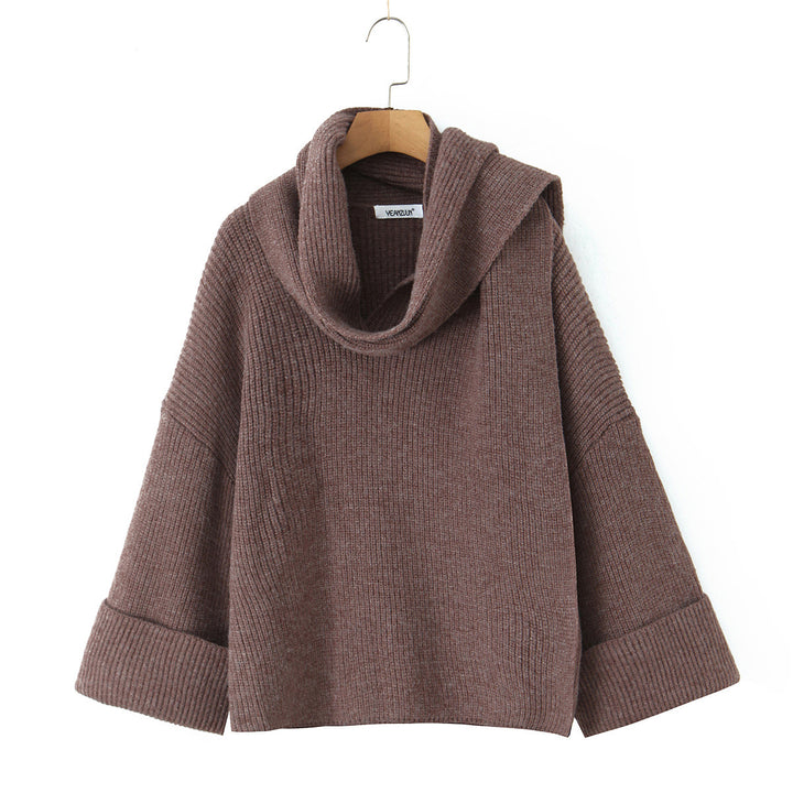 Elegant knitted sweater for women with a loose fit and a casual turtleneck Lune London