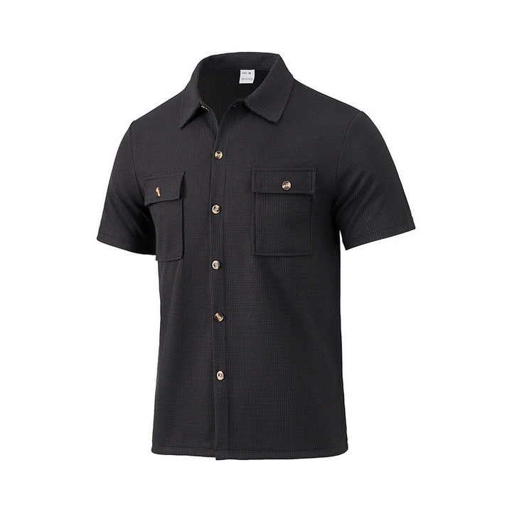 Short sleeve utility shirt for men with practical chest pockets Lune London