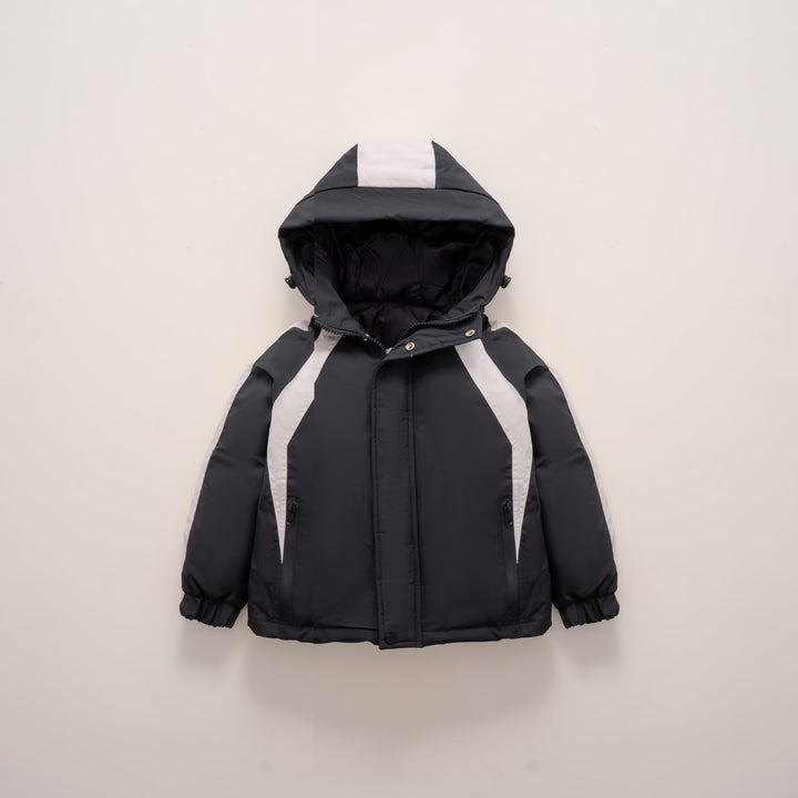 Functional fashion jacket for women with hood and thermoregulating lining Lune London