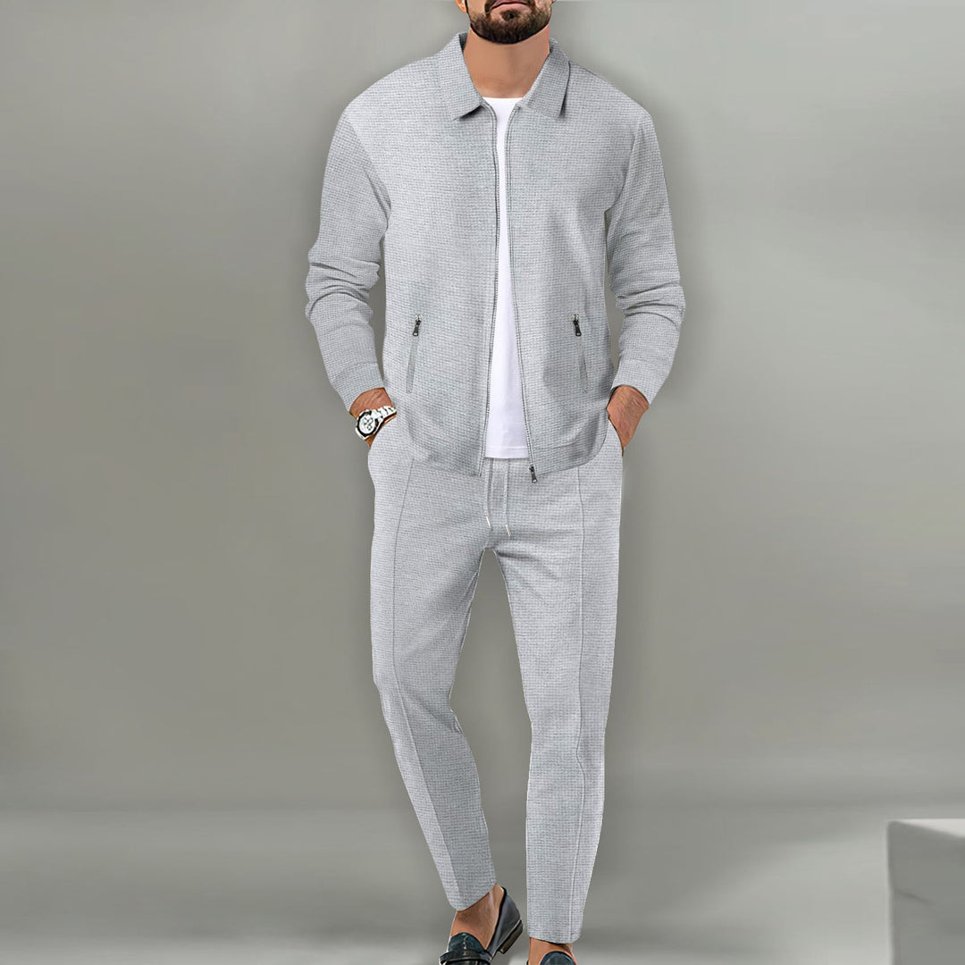 Men's Leisure Suit with Modern Structured Design and Practical Pockets Amarae