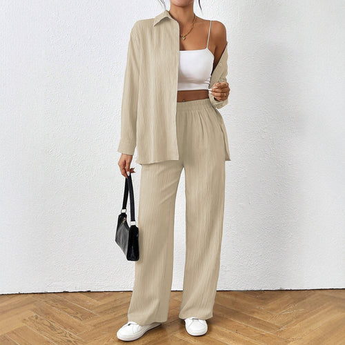Casual women's set with fitted top and loose pants Amarae