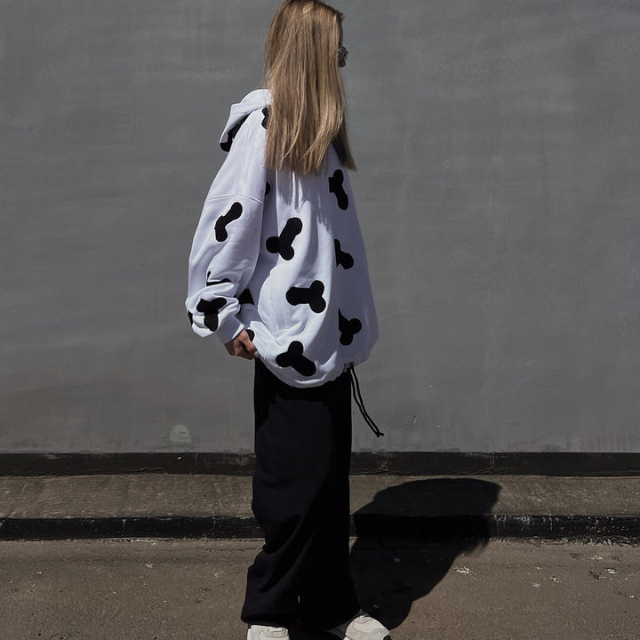 Women's hoodie with creative heart pattern and oversized relaxed fit Lune London