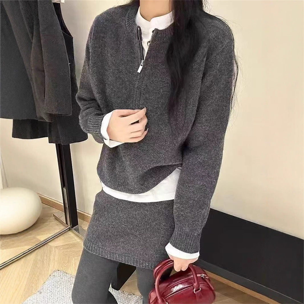 Robe pull tricotée à col montant et fermeture éclair pour femmes Chic & Stil