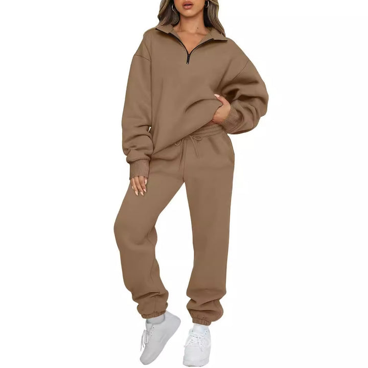 Lune London women's sporty zip sweater and jogger pants set