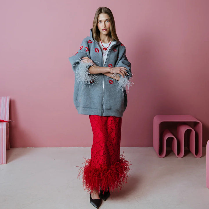 Hoodie for women with feathers and lips pattern Lune London
