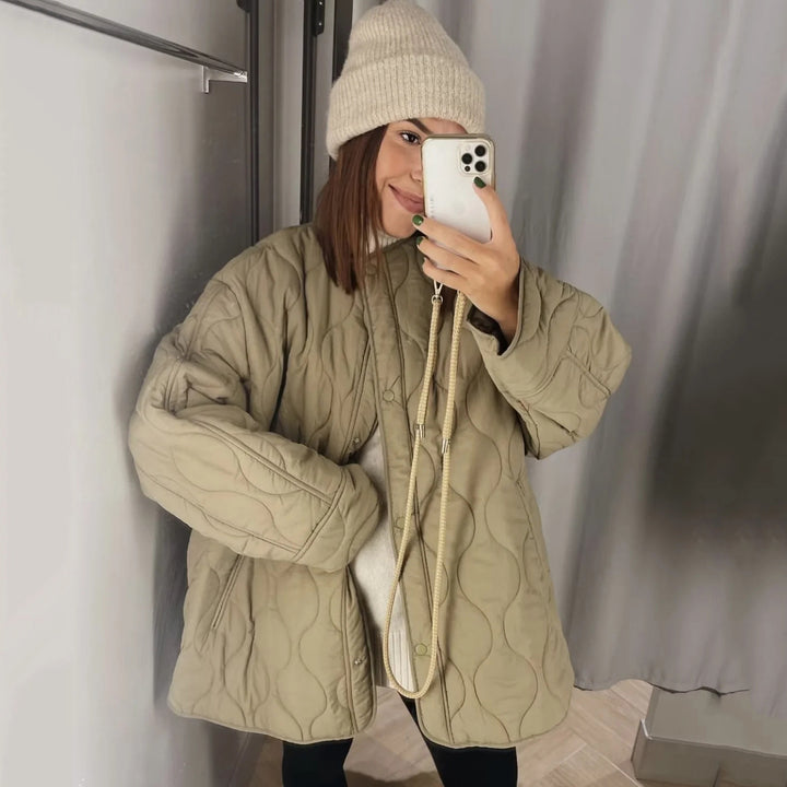 Women’s Oversized Padded Jacket in Cocoon Cut with Press Stud Closure Amarae