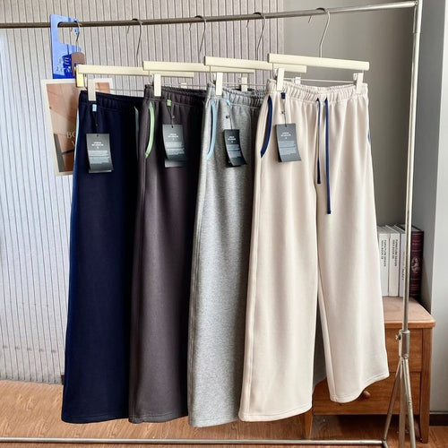 Pantalons de loisirs décontractés pour femmes avec taille élastique et poches latérales Chic & Stil