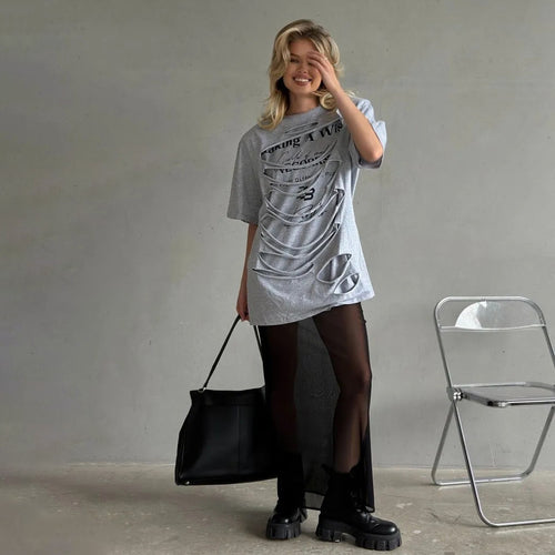 Oversized t-shirt for women with creative inscription and casual cut Amarae