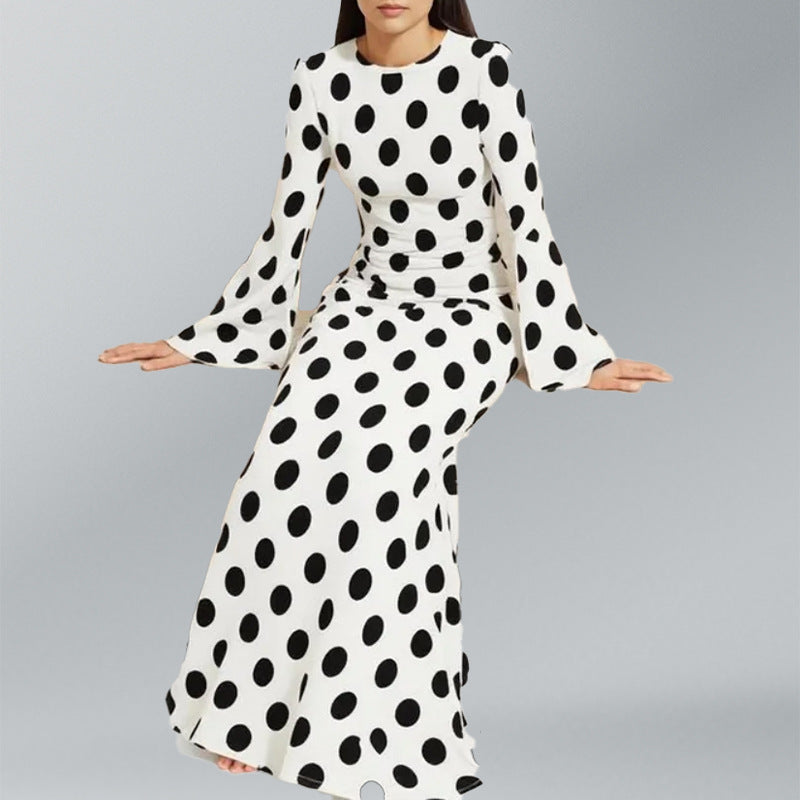 Robe maxi femme avec un motif à pois à la mode et des manches évasées Chic & Stil