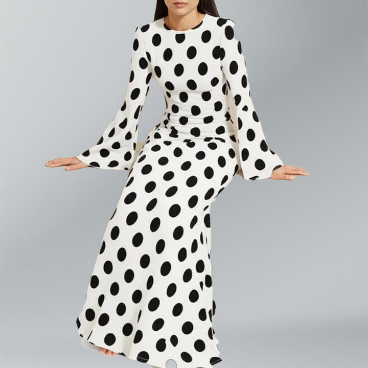 Robe maxi femme avec un motif à pois à la mode et des manches évasées Chic & Stil