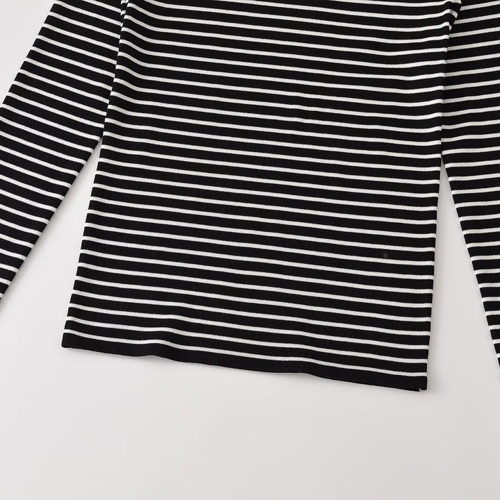 Women's fine knit striped shirt with slim silhouette and round neckline Amarae