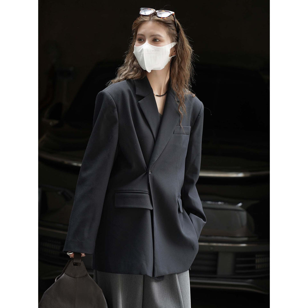 Women's Boxy Blazer with Extended Back and Concealed Single-Button Front Amarae