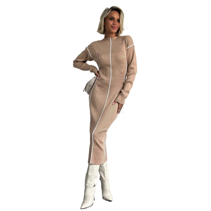 Elegant knitted dress for women with refined contrast seams and a fitted cut Lune London