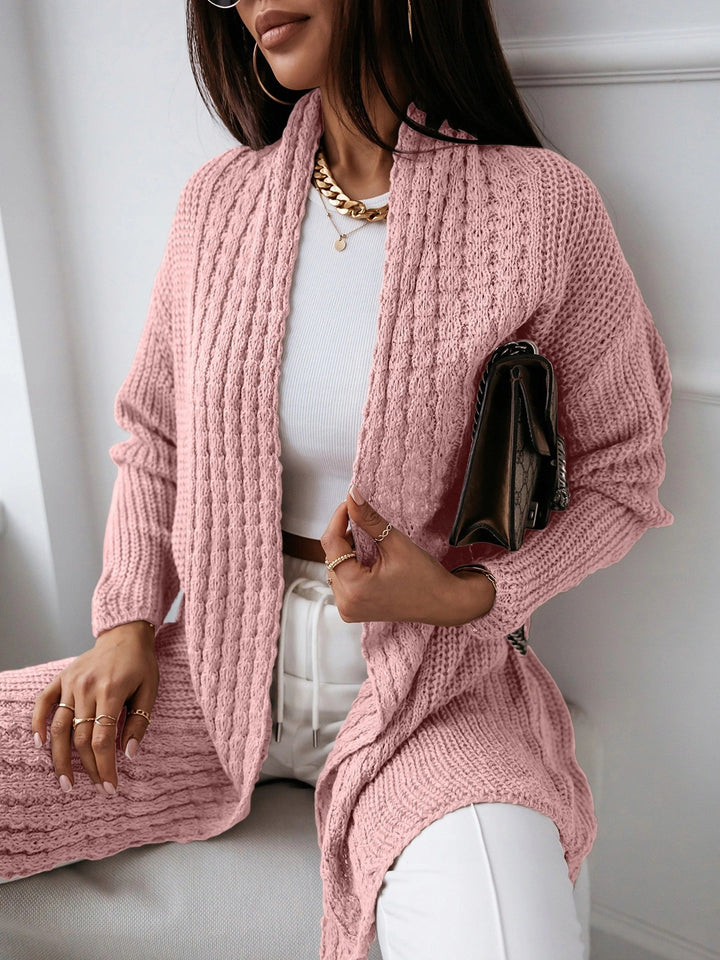 Ladies Chunky Knit Cardigan with Elegant Chic Structure and Style