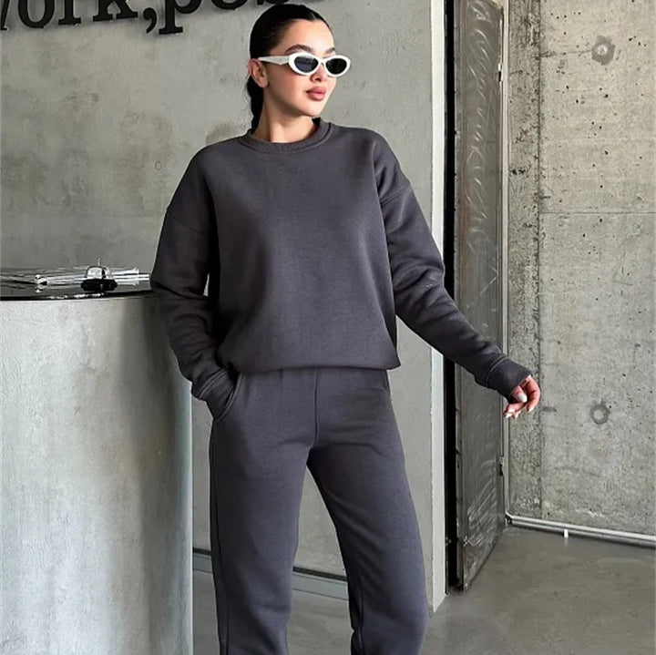 Amarae Comfortable Fleece Jogging Set for Women