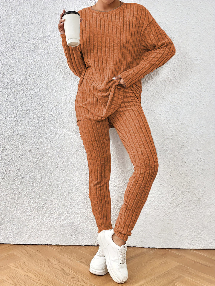 Ladies Long Sleeve Knit Sweater with Ribbed Structure Lune London