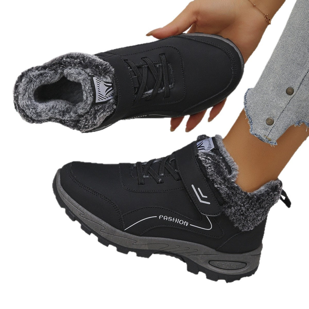 Women's Winter Boots with Warm Lining and Slip-Resistant Sole Lune London