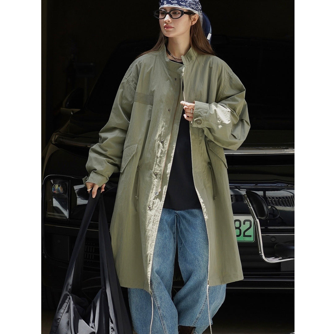 Women's Lightweight Oversized Coat with Stand Collar, Concealed Zipper, and Drawstring Hood
