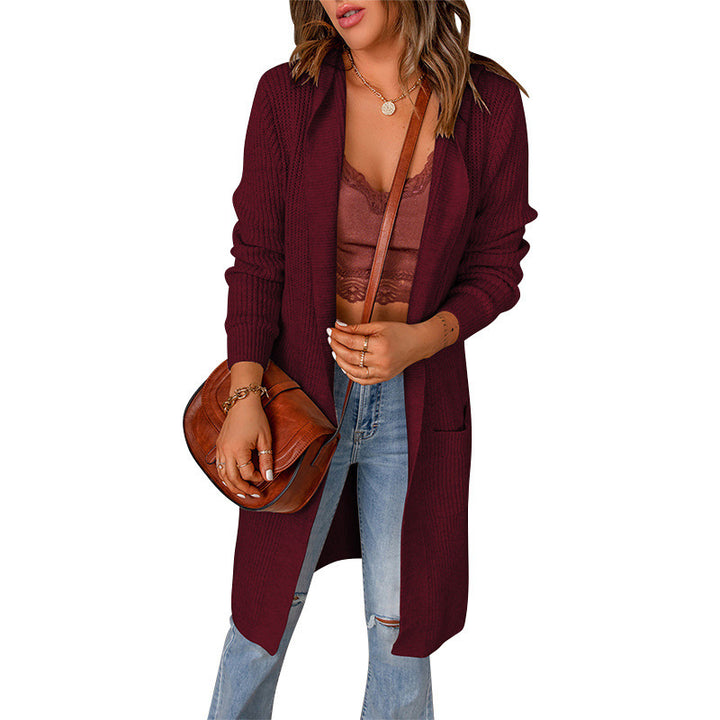 Ladies' cardigan with deep V-neckline and practical pockets Lune London