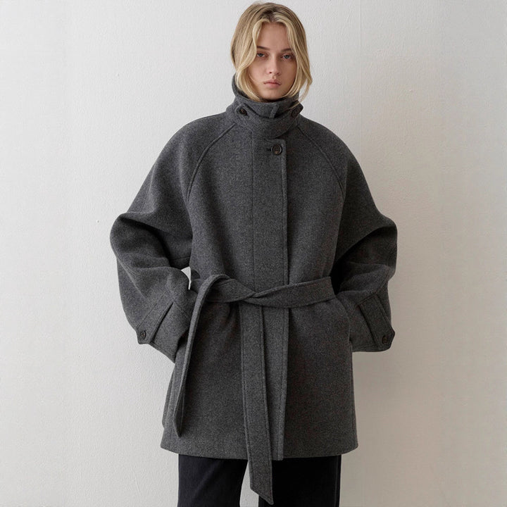 Manteau en laine à la mode pour femme avec col montant et ceinture à la taille Chic & Stil