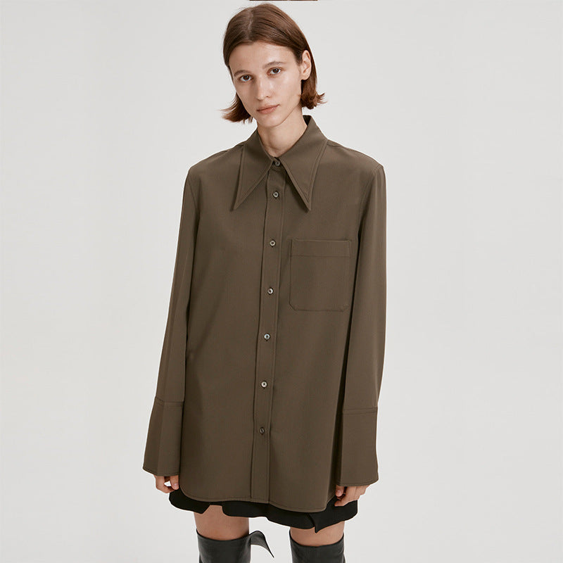 Chemisier oversized pour femmes avec col proéminent Chic & Stil