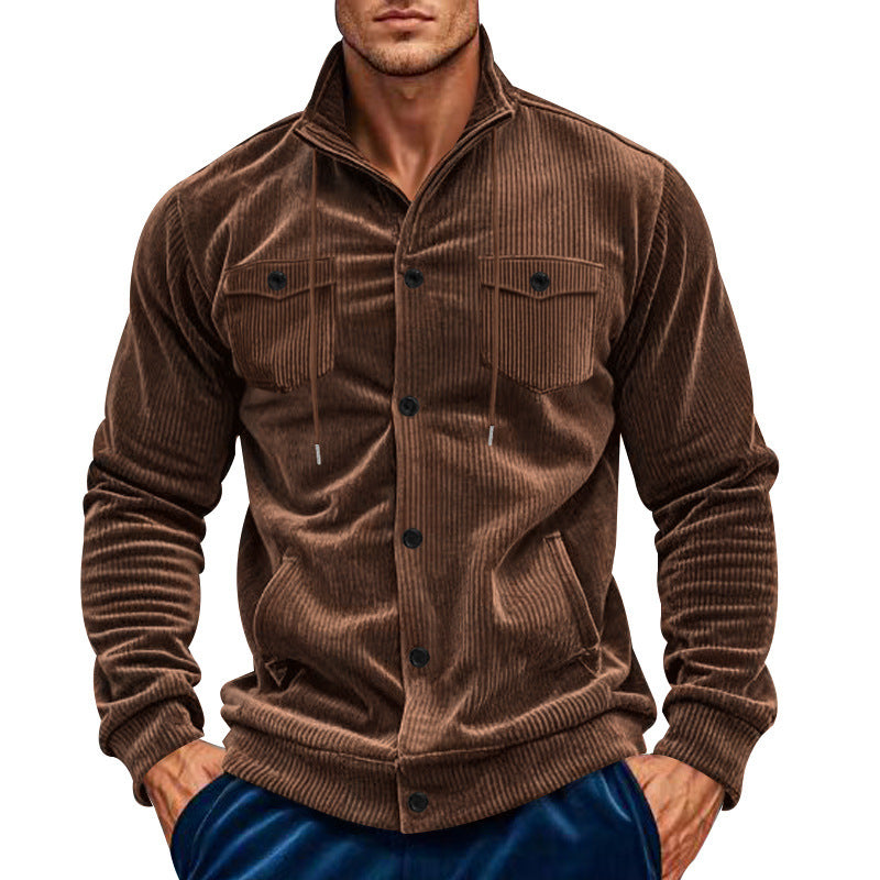 Velvet jacket for men with practical chest pockets Lune London