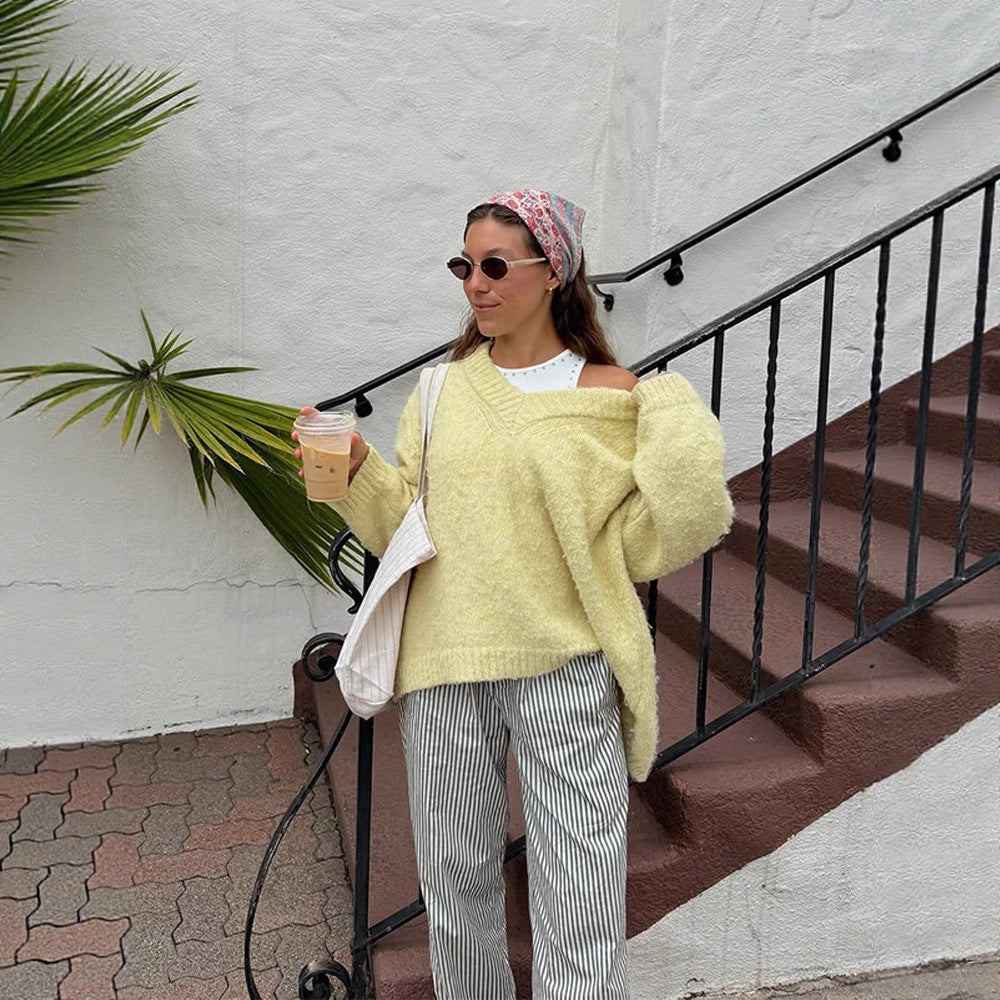 Women's Oversized Plush Sweater with Deep V-Neck and Voluminous Sleeves Amarae