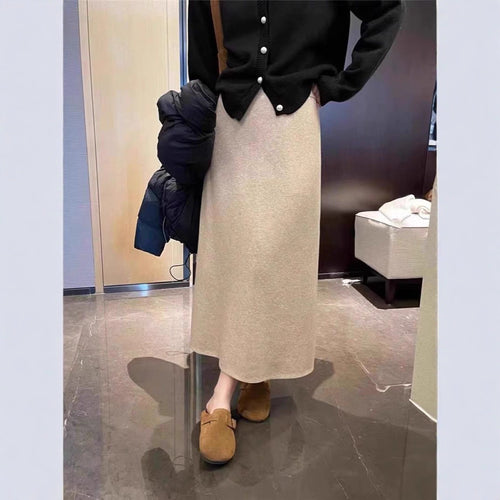 Jupe midi pour femmes en tricot de la plus haute qualité avec une silhouette élégante Chic & Stil