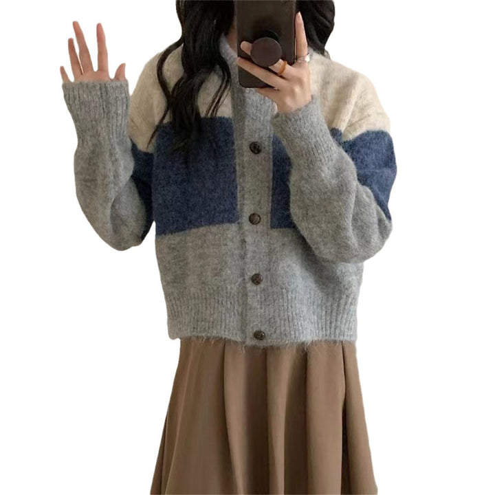 Cardigan en tricot épais pour femmes avec fermeture à boutons et design tendance en bloc de couleur Chic & Stil