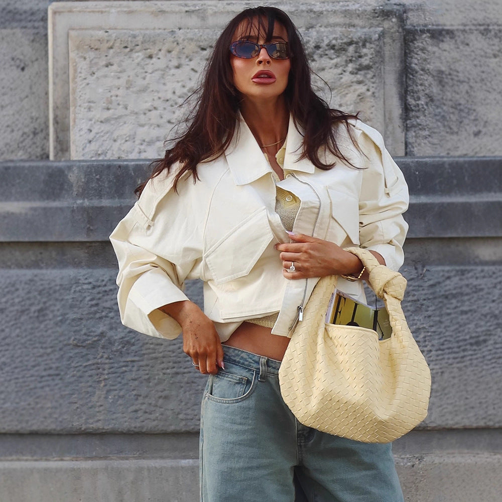 Women Short Boxy Cargo Jacket made of Cotton Blend with Oversized Flap Pockets Amarae