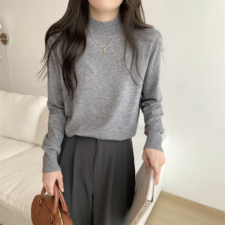 Pull fin en tricot pour femme avec un col montant moderne et une coupe décontractée Chic & Stil