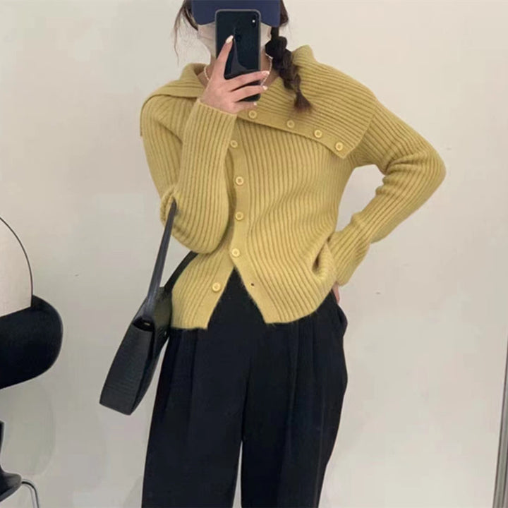 Cardigan féminin en fine maille avec col tendance Chic & Stil